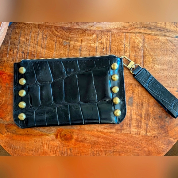 2 Prune leather wristlets / clutch purses - Picture 2 of 16